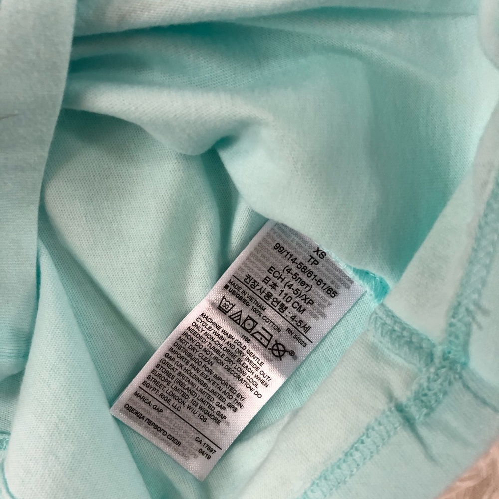 🆕New with tag Gap kids Horses GRAPHIC TEE in aqua - Picture 4 of 5
